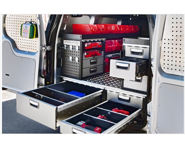  Pakettiautojen varusteiden optimointi